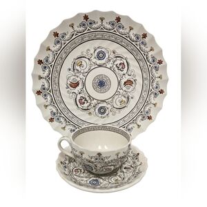 Copeland Spode England “Florence” Cup, Saucer & Scalloped Plate Set